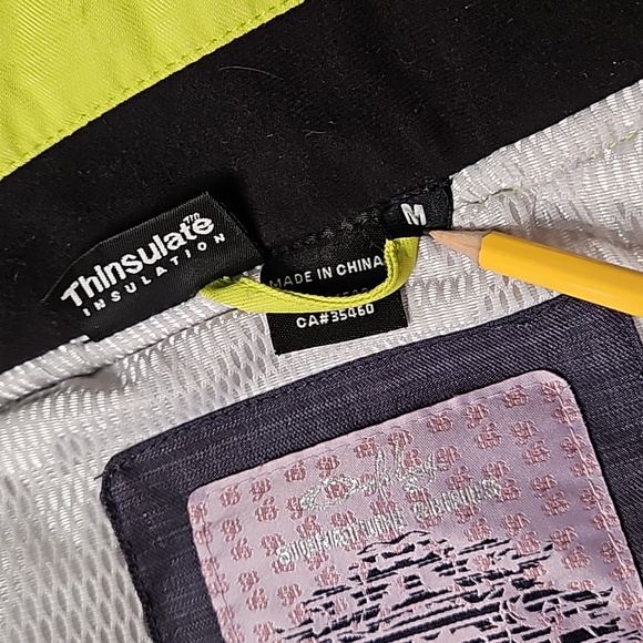 Oakley lime green yellow snowboard ski jacket magnetic button size medium - Picture 16 of 17